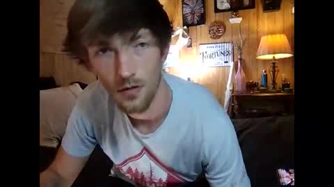 Snapshot of 27tnguy chatting on March 2026 04:39:01 AM 27tnguy online show from March 2026 04:39:01 AM