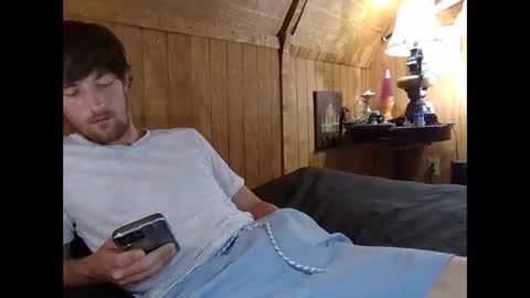 Snapshot of 27tnguy chatting on April 2026 06:16:02 PM 27tnguy online show from April 2026 06:16:02 PM