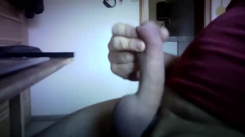 Snapshot of 28wombat12 chatting on April 2026 09:01:02 AM 28wombat12 online show from April 2026 09:01:02 AM