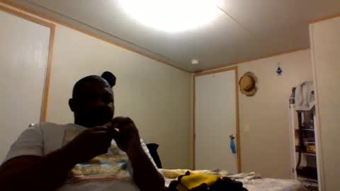 Snapshot of 2ccjbstar chatting on December 2024 01:02:02 AM BlacJewels online show from December 2024 01:02:02 AM