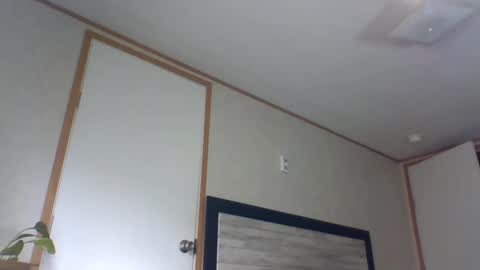 Snapshot of 2ccjbstar chatting on February 2025 06:40:01 PM BlacJewels online show from February 2025 06:40:01 PM