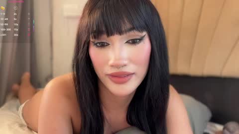 Snapshot of 2damnh0t_slut chatting on March 2026 06:40:01 PM haduki online show from March 2026 06:40:01 PM