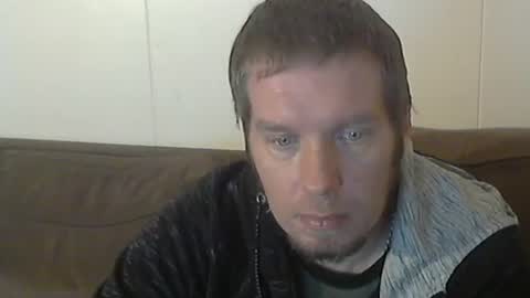 Snapshot of 2small4you83 chatting on January 2025 12:49:01 AM 2small4you83 online show from January 2025 12:49:01 AM