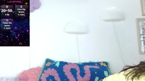 Snapshot of 333w4zh1n3 chatting on April 2026 05:54:01 PM Eva online show from April 2026 05:54:01 PM