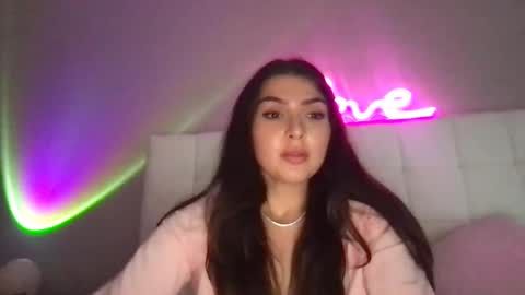 Snapshot of 3hole chatting on February 2025 04:36:02 AM Venus Raee online show from February 2025 04:36:02 AM