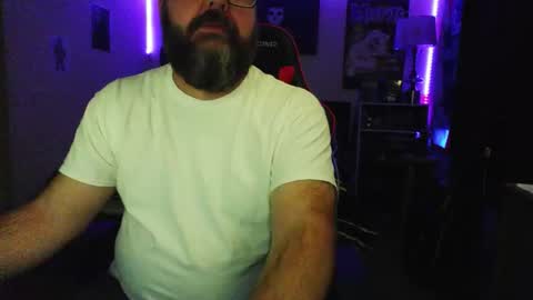 3ndlessmike online show from November 2025 02:01:02 AM