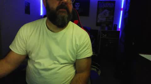 Snapshot of 3ndlessmike chatting on January 2026 10:19:01 AM 3ndlessmike online show from January 2026 10:19:01 AM