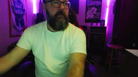 Snapshot of 3ndlessmike chatting on February 2026 01:53:02 PM 3ndlessmike online show from February 2026 01:53:02 PM