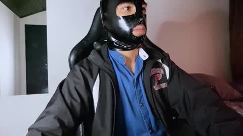 Snapshot of 3v1l_ chatting on November 2025 09:50:02 PM E V I L online show from November 2025 09:50:02 PM