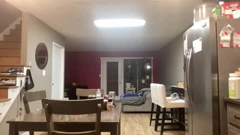 Snapshot of 420kc_couple chatting on April 2026 01:47:01 AM KC420Couple online show from April 2026 01:47:01 AM