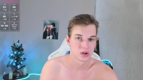 Snapshot of 4ever_dude chatting on January 2025 03:09:02 AM Andrew online show from January 2025 03:09:02 AM