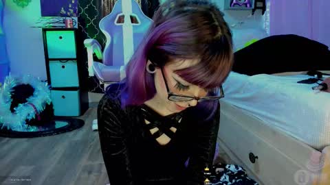 Snapshot of 4kfucktoy chatting on December 2025 03:41:01 PM Mo online show from December 2025 03:41:01 PM