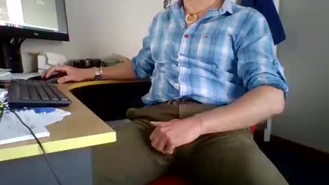 Snapshot of 555tony555 chatting on December 2024 09:30:02 PM 555tony555 online show from December 2024 09:30:02 PM