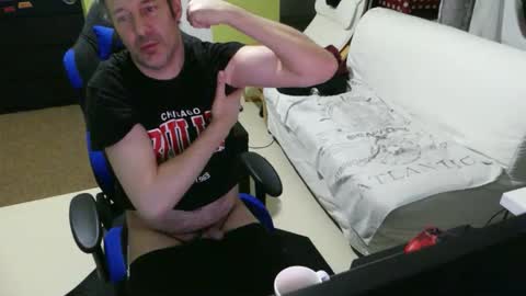 Larese Carlo online show from February 2026 07:34:02 PM