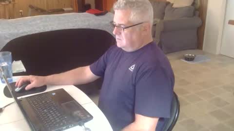 Joe online show from November 2025 02:38:01 PM