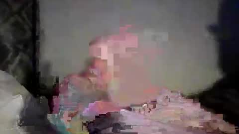 Zeus online show from February 2026 01:04:02 AM