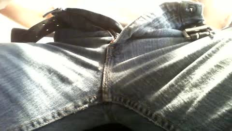 Snapshot of 61pan chatting on October 2025 06:03:01 PM 61pan online show from October 2025 06:03:01 PM