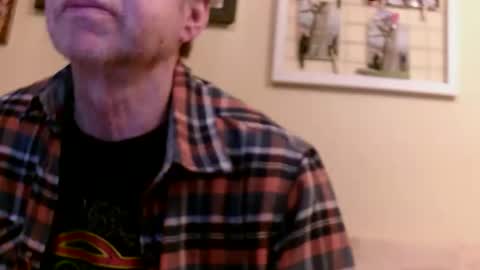 Snapshot of 64shorty chatting on March 2025 07:05:02 AM 64shorty online show from March 2025 07:05:02 AM