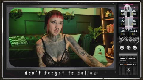 Juune online show from April 2026 06:23:01 PM