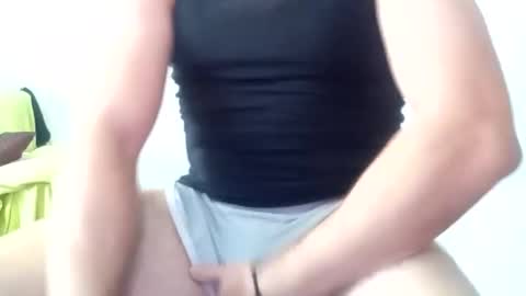 Snapshot of 69angelito69 chatting on October 2025 02:18:02 PM 69angelito69 online show from October 2025 02:18:02 PM