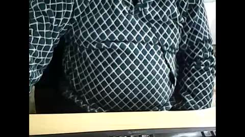 Snapshot of 69desamor chatting on January 2025 06:24:02 AM 69desamor online show from January 2025 06:24:02 AM