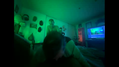 Snapshot of 69istheway420 chatting on April 2026 01:53:02 AM 69istheway420 online show from April 2026 01:53:02 AM