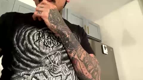 Snapshot of 69satanas6 chatting on April 2026 01:42:02 AM satanas669 online show from April 2026 01:42:02 AM