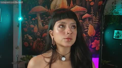 Snapshot of 6briela9 chatting on March 2026 05:30:02 AM B R I E L A online show from March 2026 05:30:02 AM