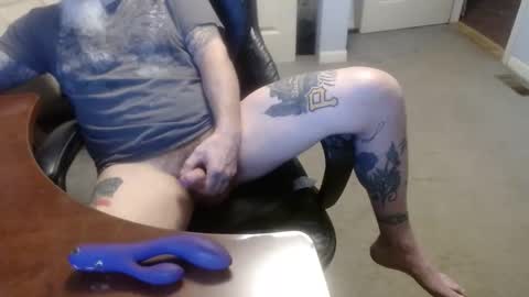 MASTIFF online show from November 2025 06:18:02 PM