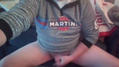 Snapshot of 72funguy71 chatting on December 2024 10:15:01 PM 72funguy71 online show from December 2024 10:15:01 PM