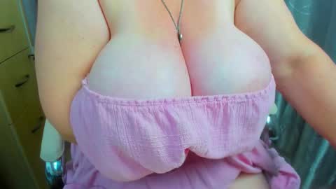 Snapshot of 777_brendi_777 chatting on November 2025 02:56:01 PM Brendi online show from November 2025 02:56:01 PM