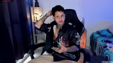 Snapshot of 777_stefantransmen chatting on April 2026 09:26:02 PM Stefan online show from April 2026 09:26:02 PM