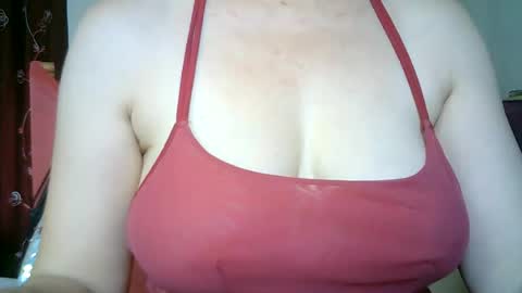 Snapshot of 77lilu chatting on June 2026 10:18:01 AM Lilu online show from June 2026 10:18:01 AM