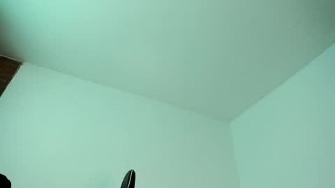 Snapshot of 77neferkitty77 chatting on April 2026 07:01:02 PM online show from April 2026 07:01:02 PM