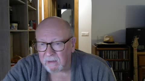  Papi  online show from December 2024 06:17:02 PM