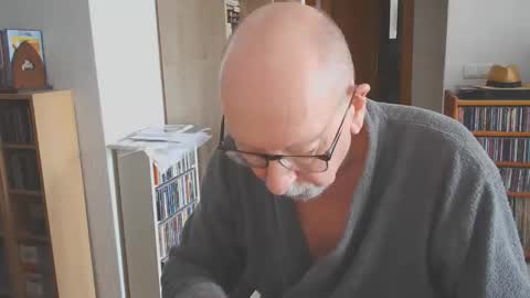  Papi  online show from November 2025 09:10:01 AM