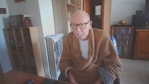  Papi  online show from November 2025 09:25:01 AM