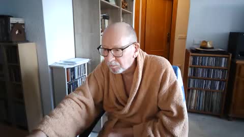  Papi  online show from January 2026 09:14:01 AM