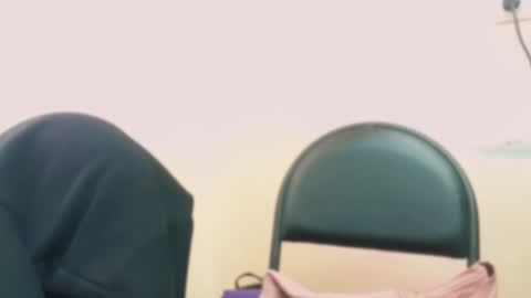 Snapshot of 7znkbob chatting on December 2024 09:46:01 AM bob big head online show from December 2024 09:46:01 AM