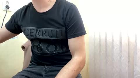 Snapshot of 7znkbob chatting on December 2024 09:49:01 AM bob big head online show from December 2024 09:49:01 AM