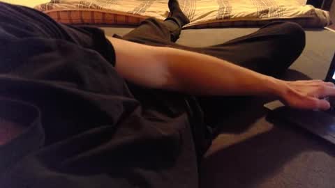 87johnny online show from December 2024 08:05:02 PM