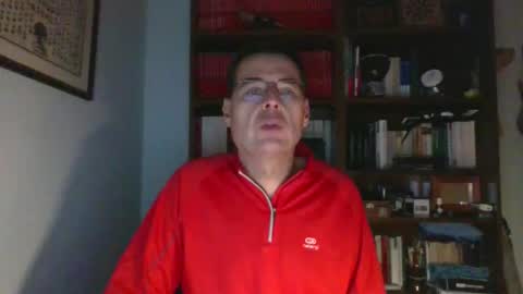 8age online show from December 2025 09:08:01 PM