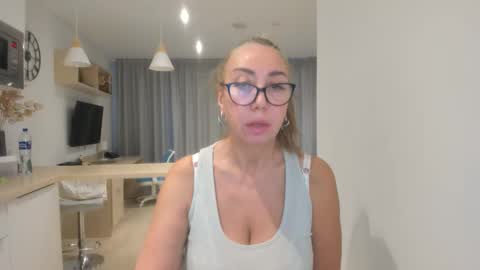 8ciara online show from November 2025 08:26:01 AM