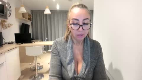 8ciara online show from December 2025 06:55:02 AM