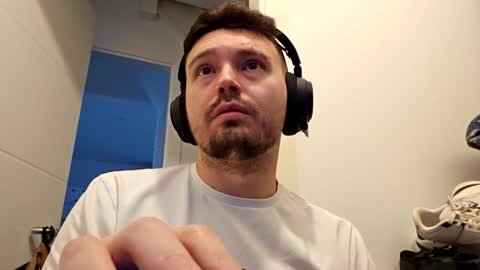 Snapshot of 8inchdude93 chatting on October 2025 08:33:02 AM 8inchdude93 online show from October 2025 08:33:02 AM