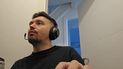 Snapshot of 8inchdude93 chatting on November 2025 12:16:02 PM 8inchdude93 online show from November 2025 12:16:02 PM