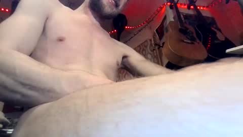 Snapshot of 8inches4you2 chatting on February 2025 06:11:02 AM 8inches4you2 online show from February 2025 06:11:02 AM