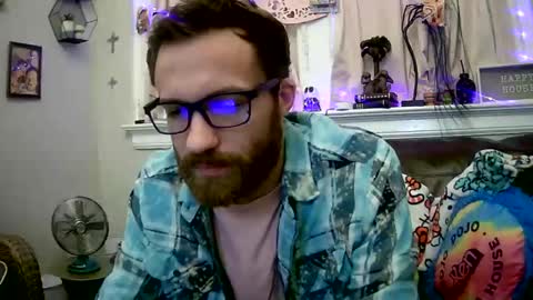 Snapshot of 90210screamer chatting on February 2025 10:32:01 PM 90210screamer online show from February 2025 10:32:01 PM