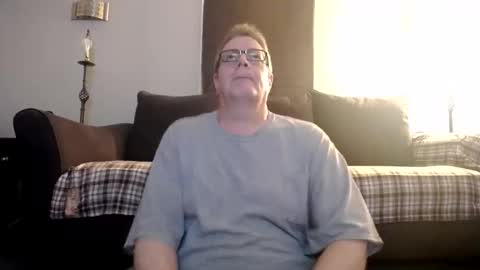 Snapshot of 989guy chatting on May 2026 12:50:01 AM 989guy online show from May 2026 12:50:01 AM