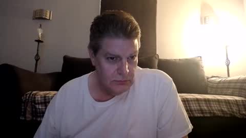 Snapshot of 989guy chatting on June 2026 10:49:02 PM 989guy online show from June 2026 10:49:02 PM